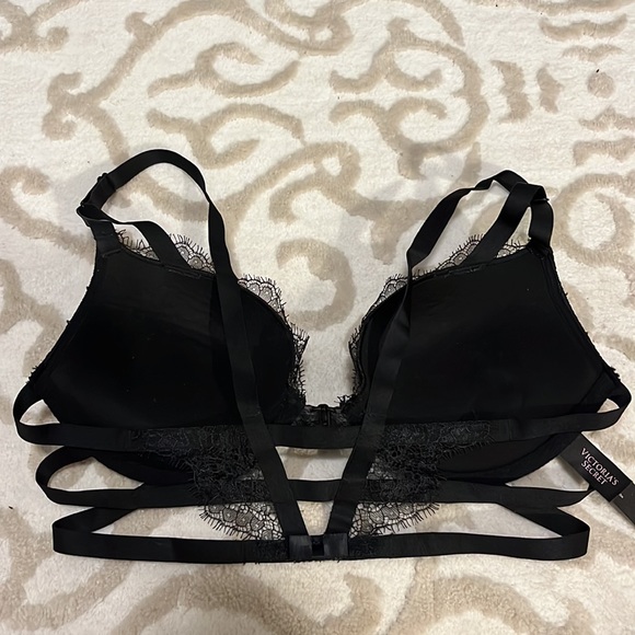 Victoria’s Secret bra 32C - Picture 3 of 4